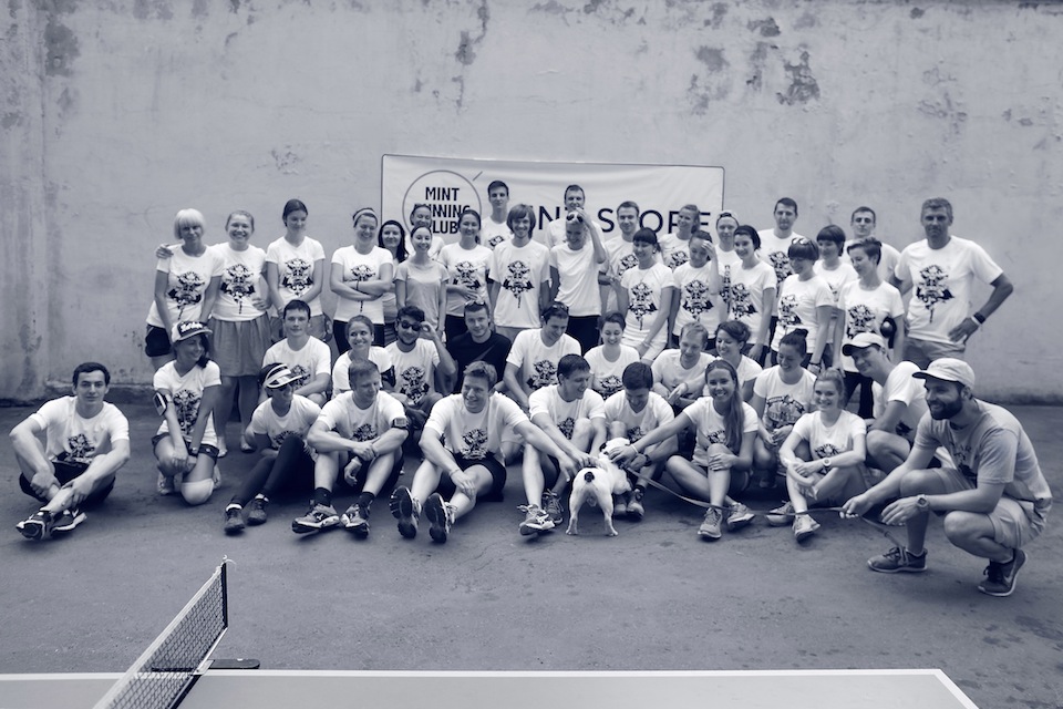 bridge-the-gap-white-nights-mint-running-club-pasta-party-2013-06-29-09